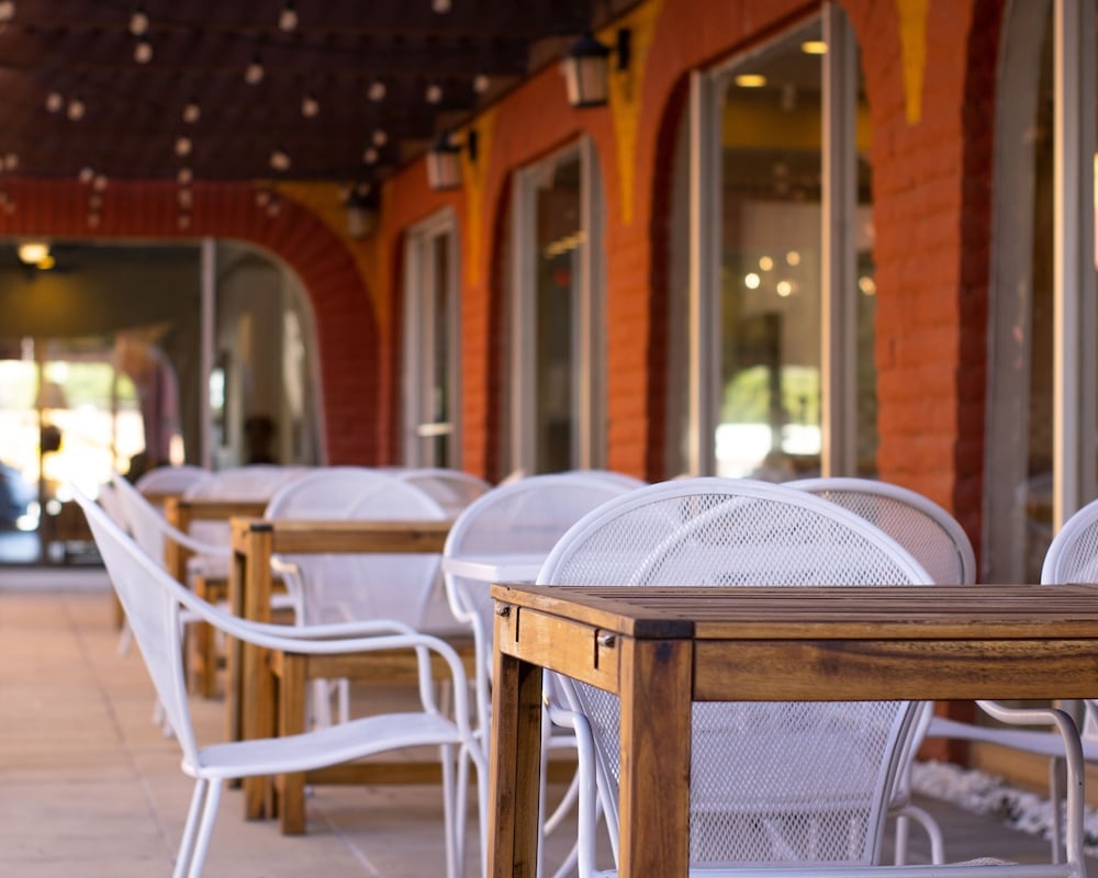 屋外ダイニングエリア