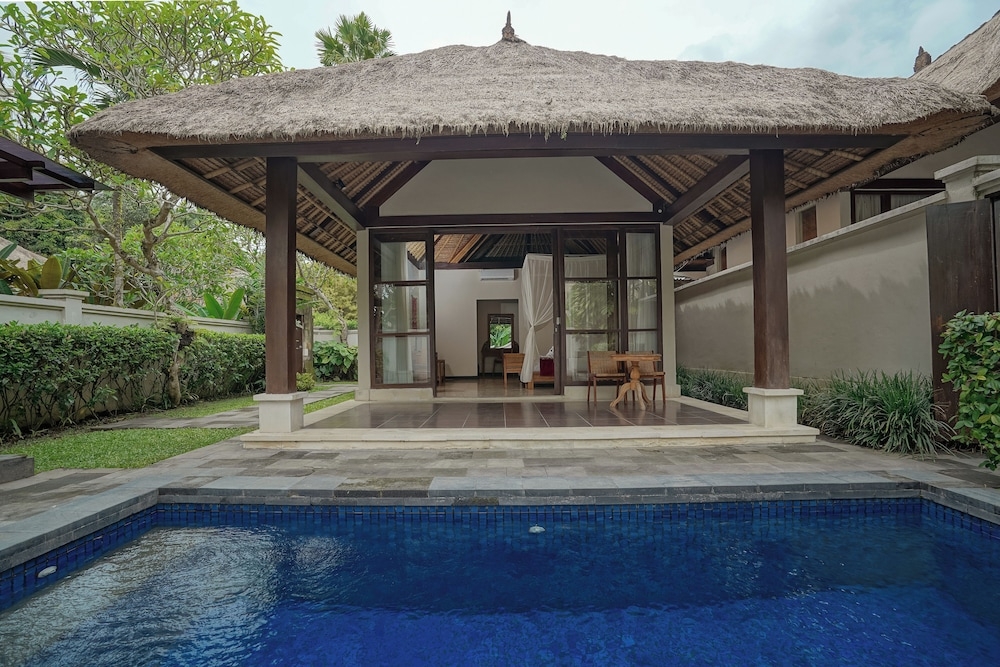 プライベートプール