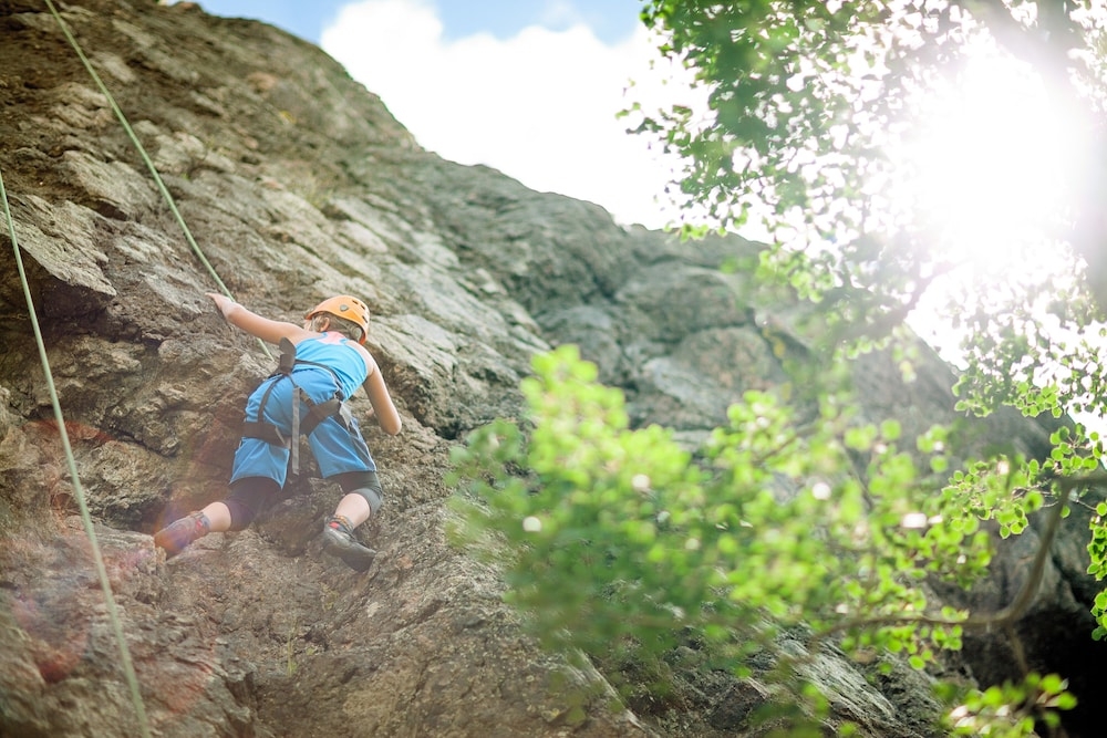 屋外ロック クライミング