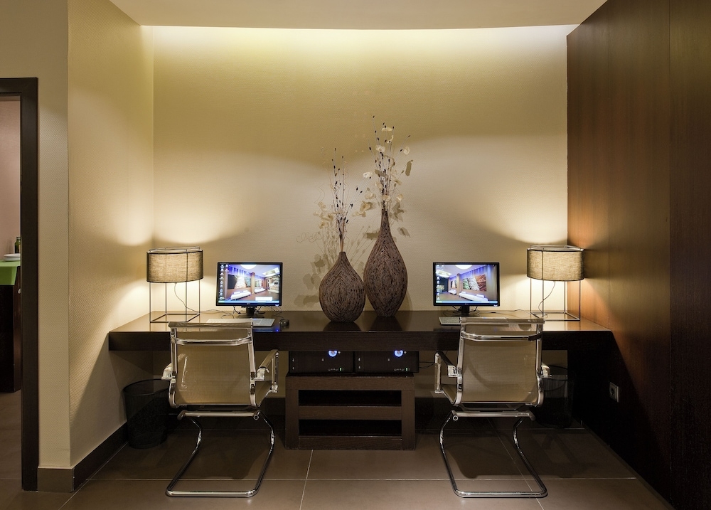 ロビーラウンジ