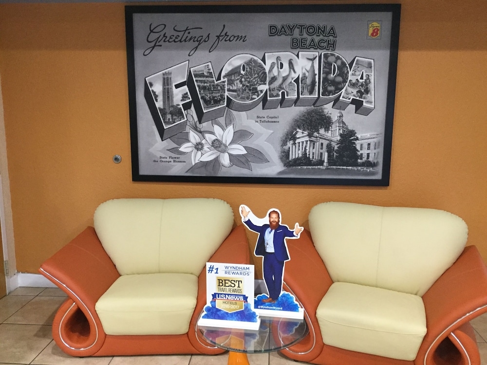 ロビー応接スペース