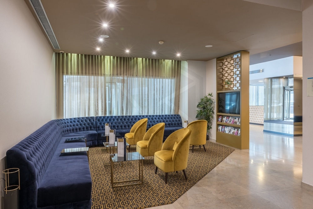 ロビー応接スペース