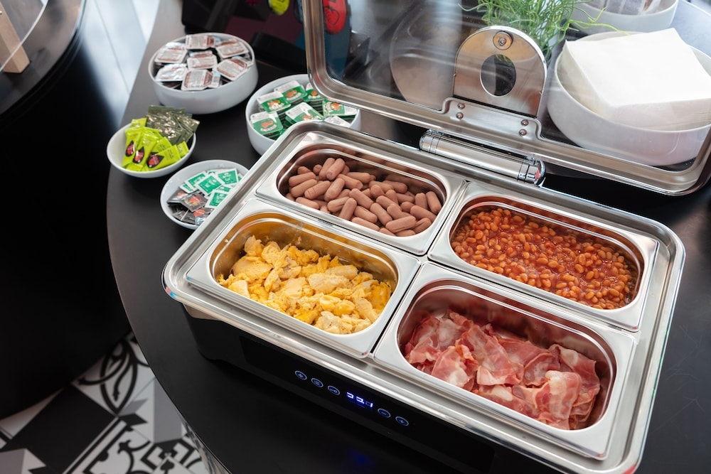 朝食ビュッフェ