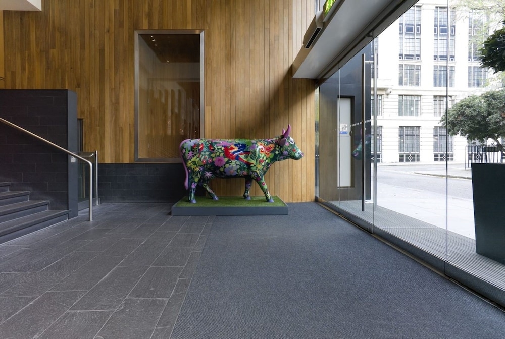 内部エントランス