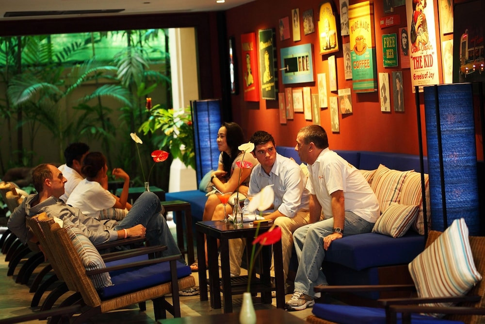 プールサイドバー