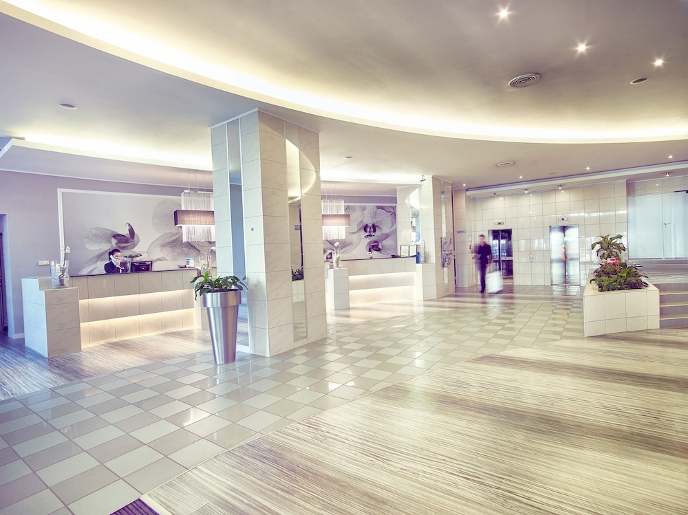 ロビー応接スペース