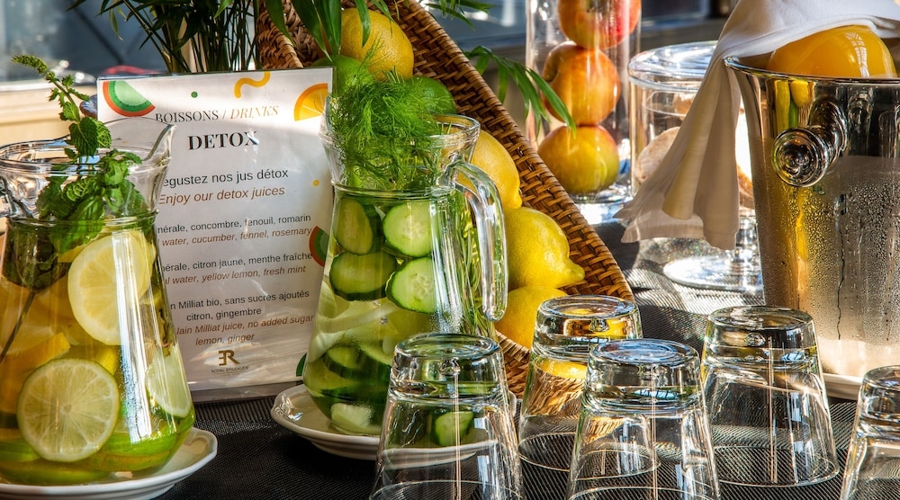 朝食ビュッフェ