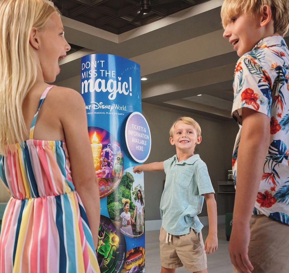 コンシェルジュ デスク