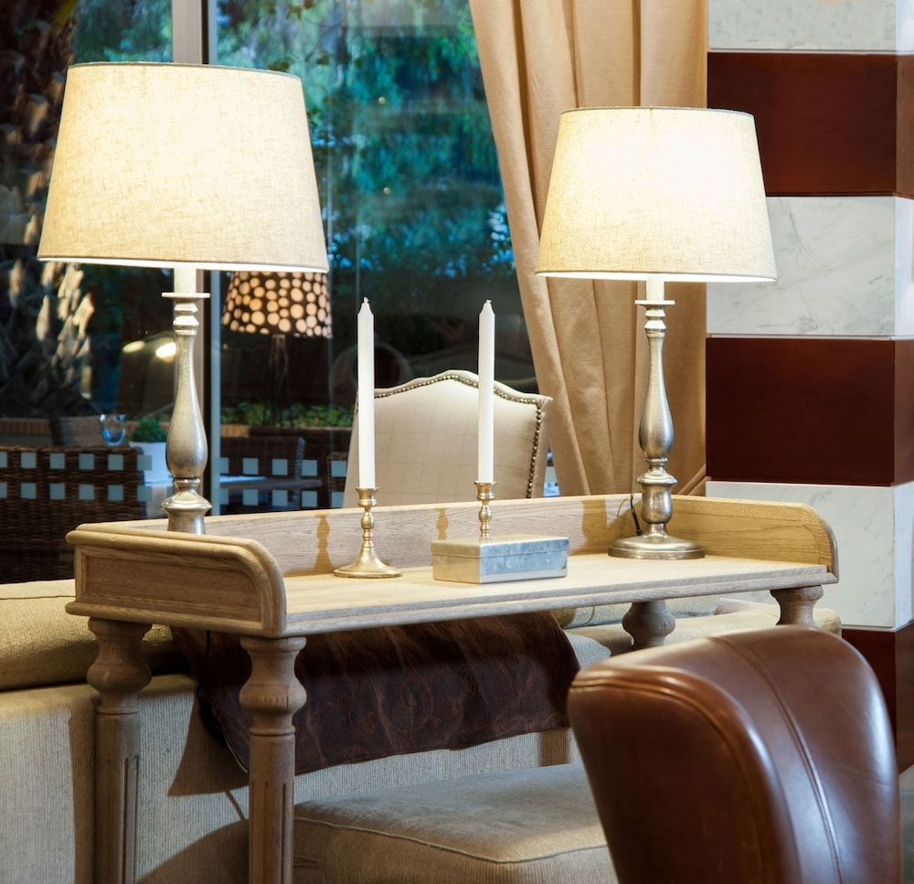 ロビー応接スペース