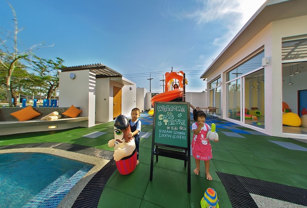 子供用の遊び場 - 屋外