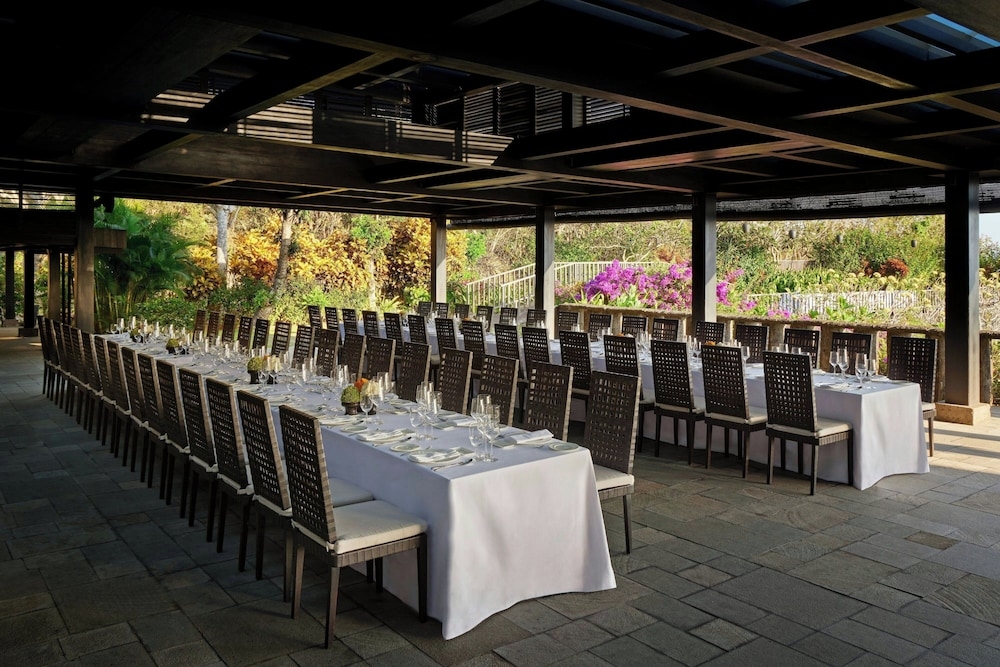 屋外バンケット スペース