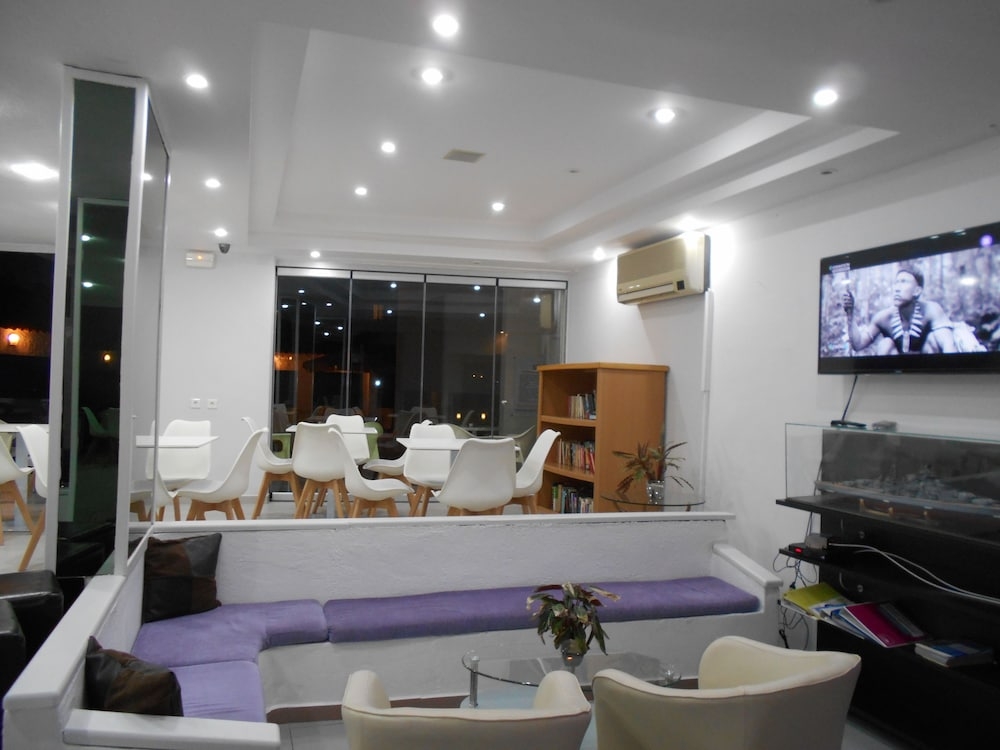 ロビー応接スペース