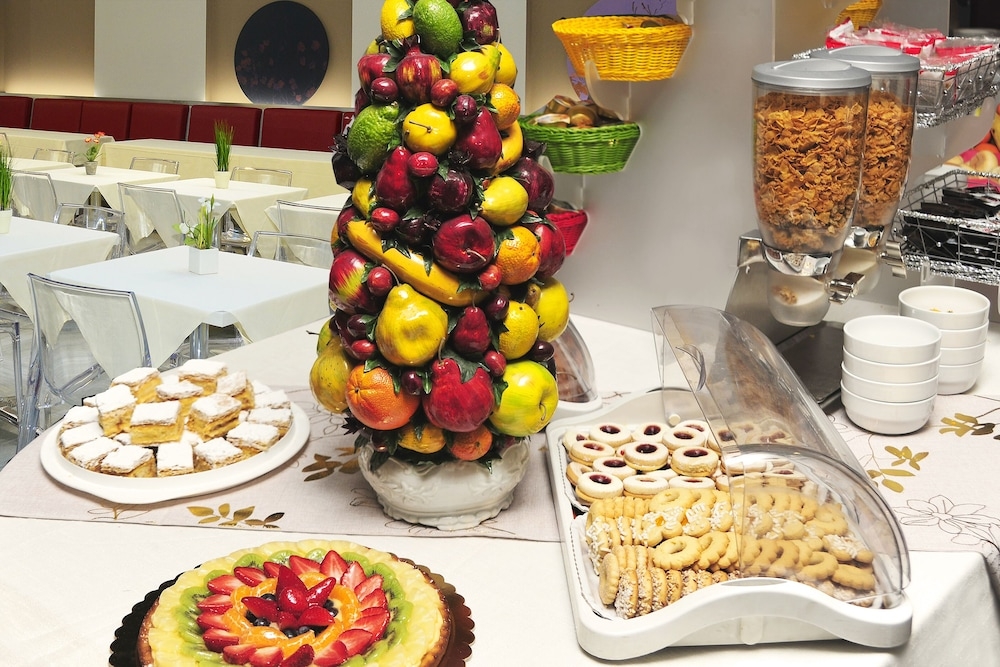 朝食ビュッフェ