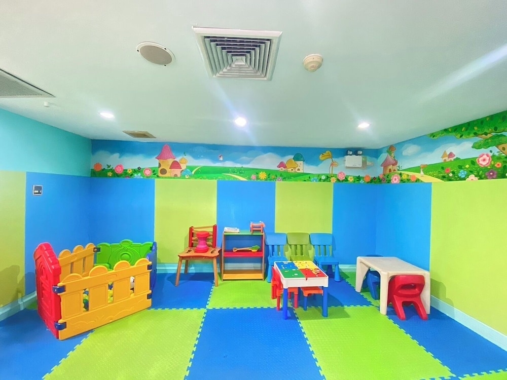 子供用の遊び場 - 屋内