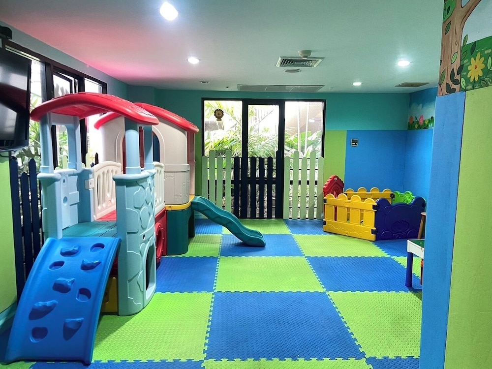 子供用の遊び場 - 屋内