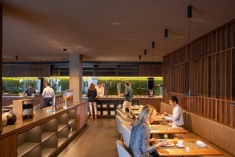 朝食ビュッフェ