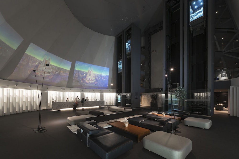 内部エントランス