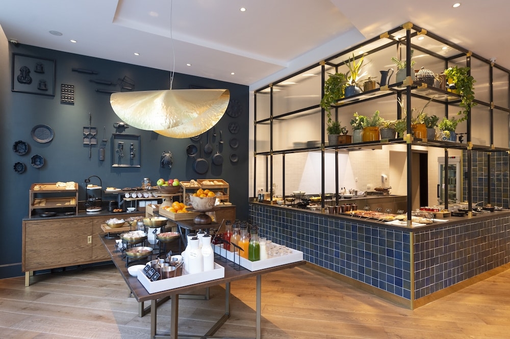 朝食ビュッフェ