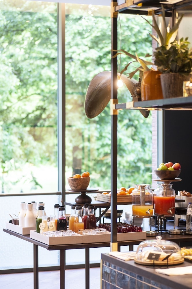 朝食ビュッフェ