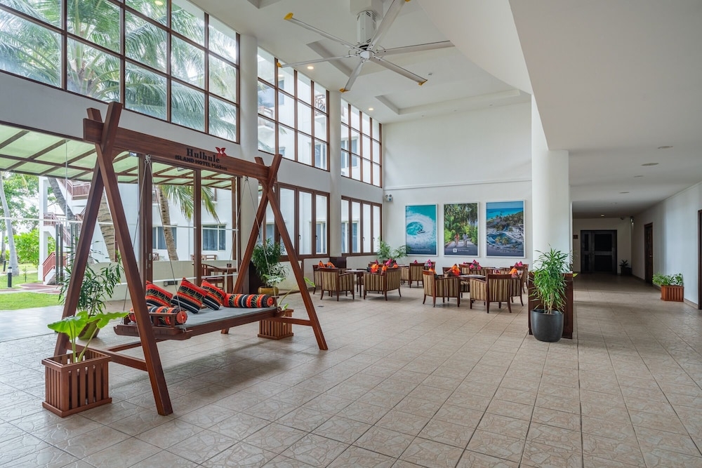 ロビー応接スペース