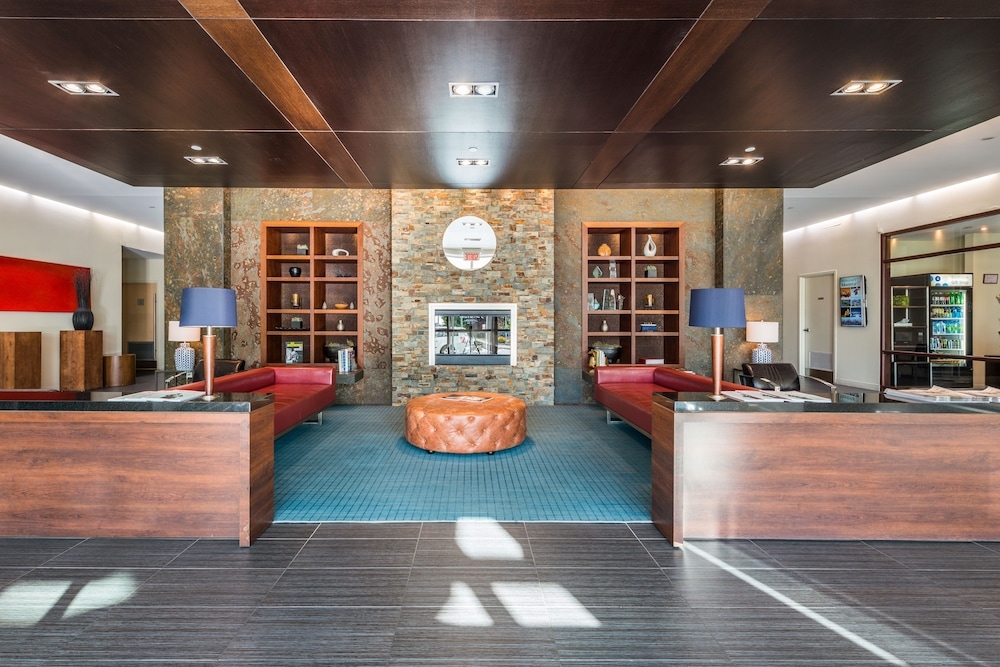 ロビーラウンジ