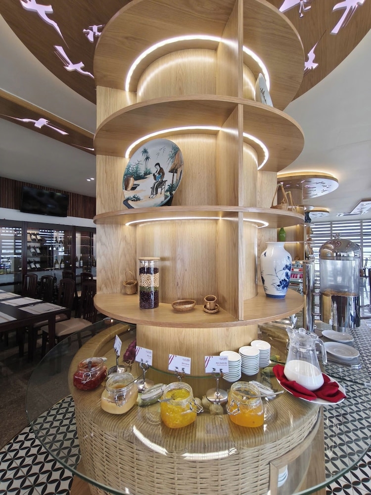 朝食ビュッフェ