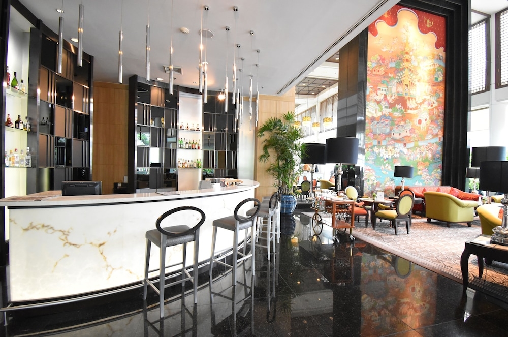 ロビーラウンジ