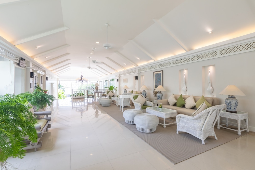 ロビー応接スペース