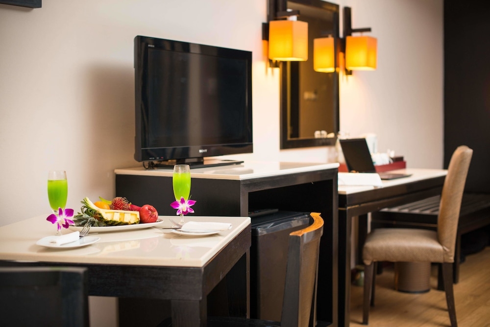 客室内のダイニングエリア