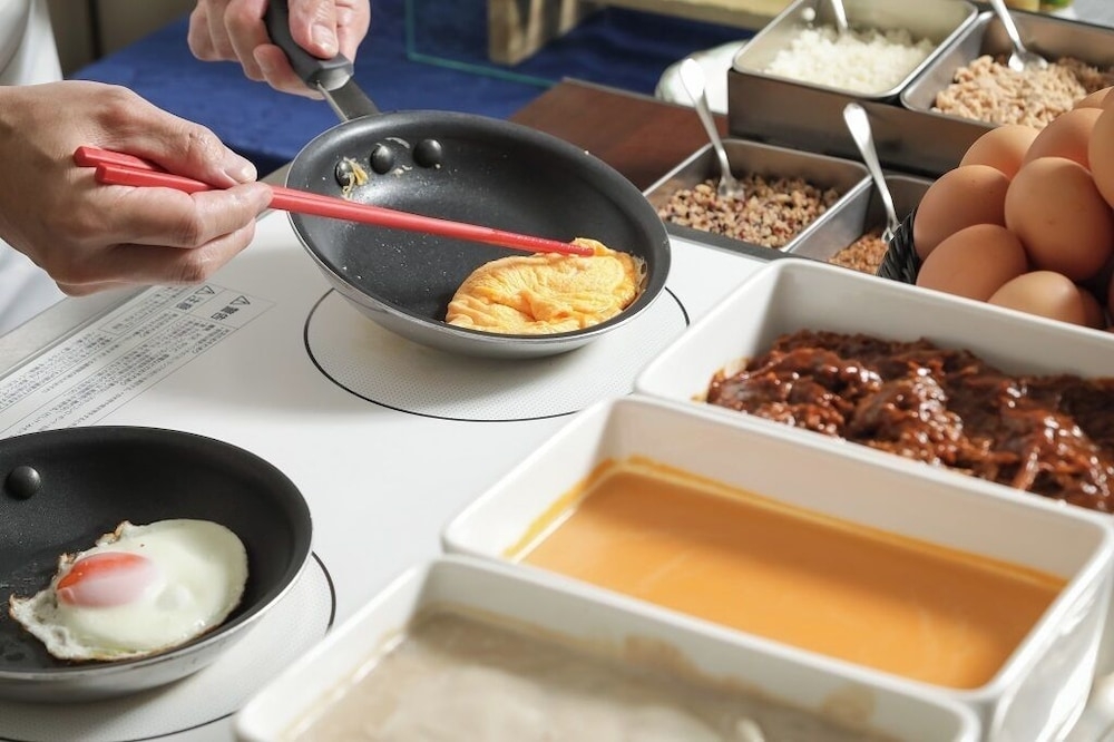 朝食ビュッフェ