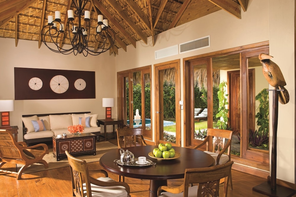 リビング エリア