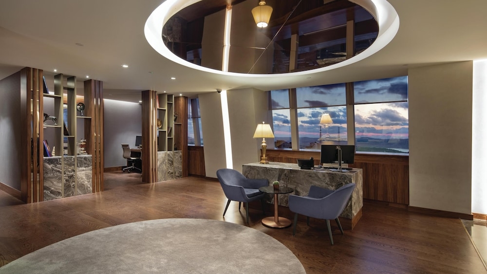 エグゼクティブ ラウンジ