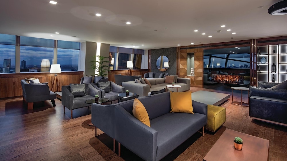 エグゼクティブ ラウンジ