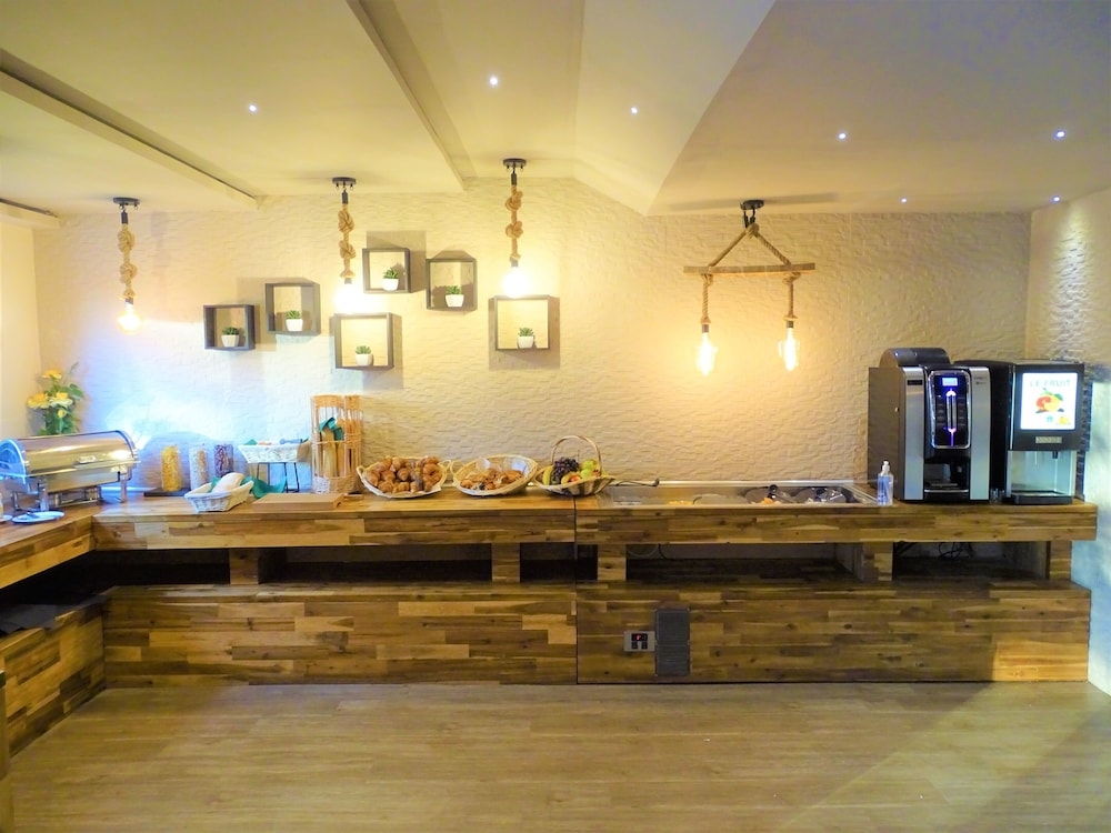 朝食ビュッフェ