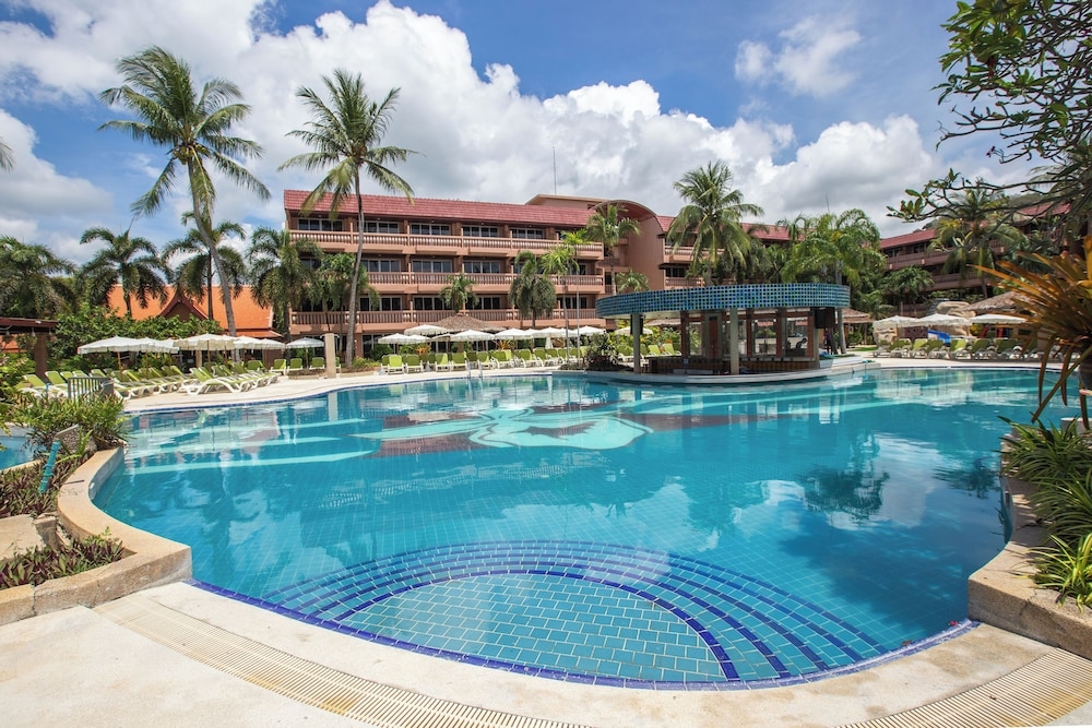 プールサイドバー