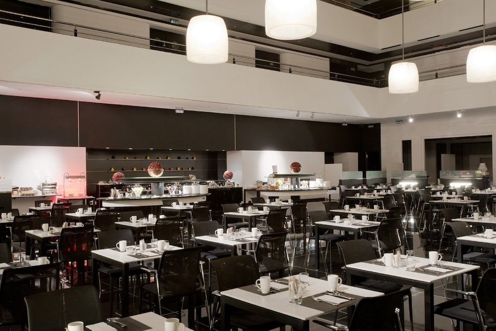 ロビーラウンジ