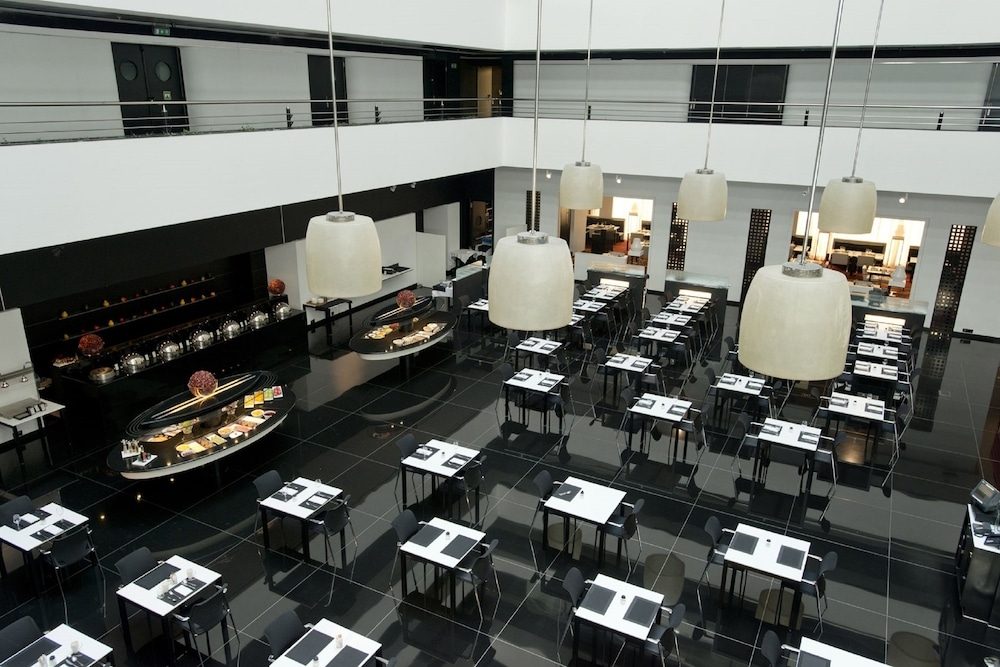 ロビーラウンジ