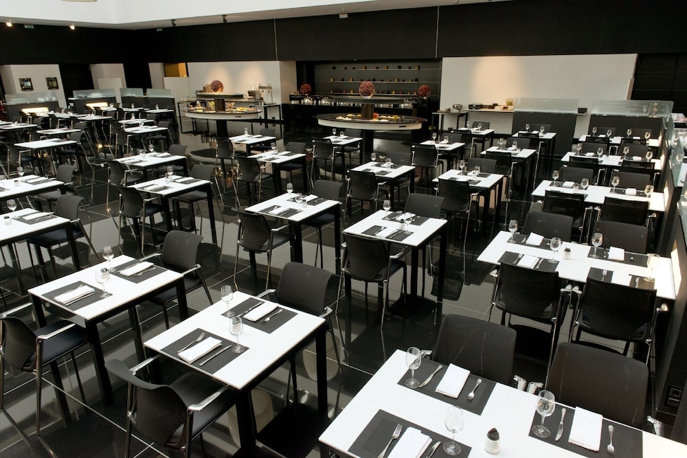 ロビーラウンジ