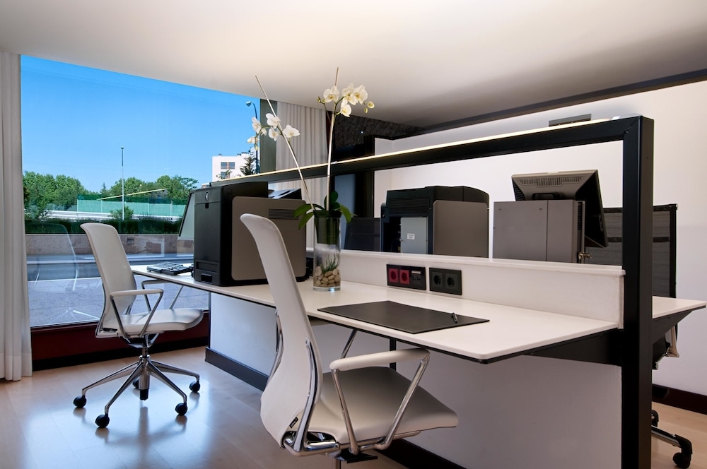 ビジネスセンター