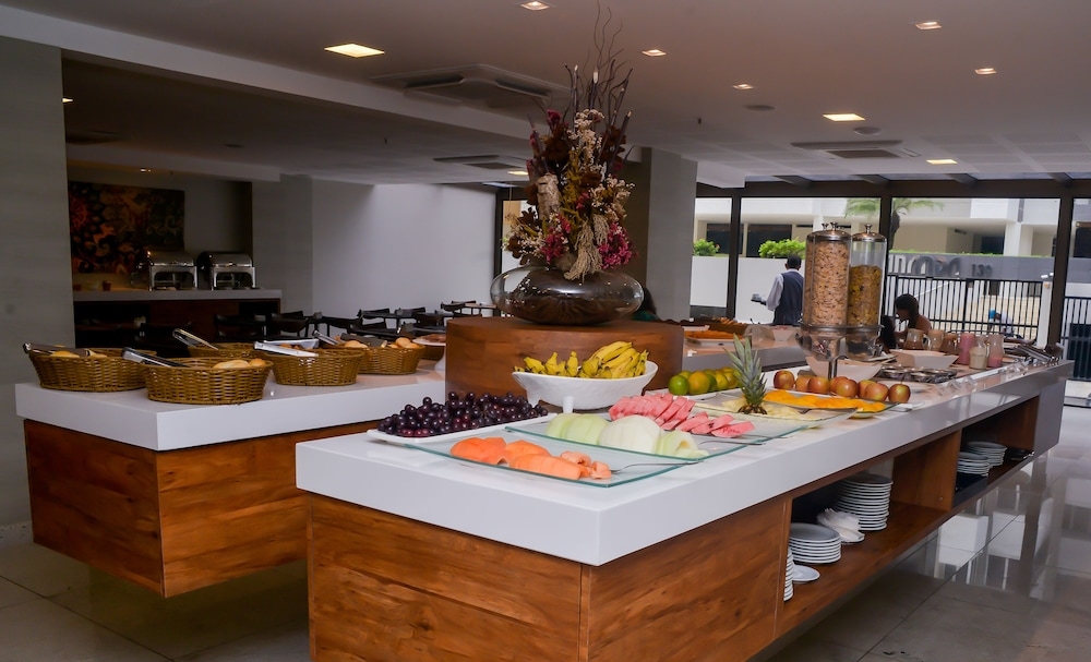 朝食ビュッフェ