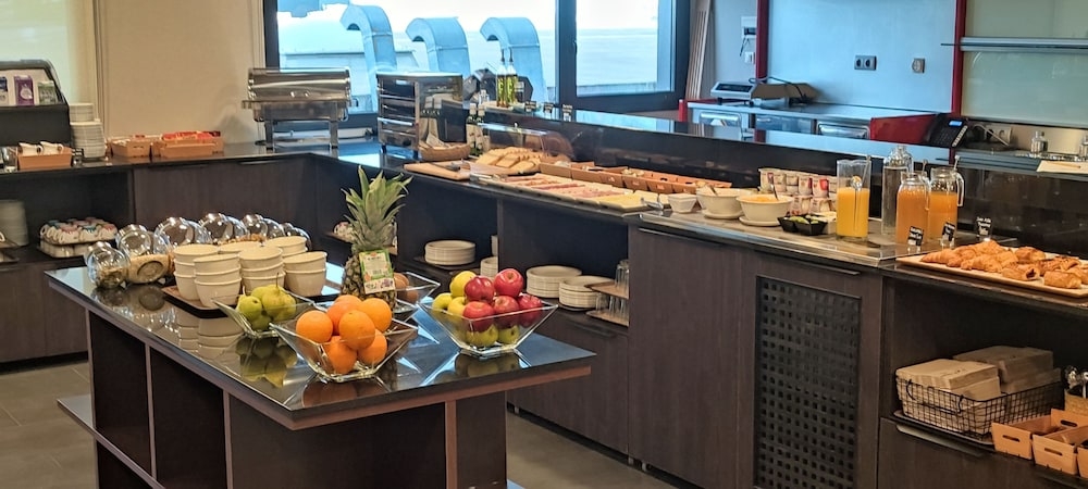 朝食ビュッフェ