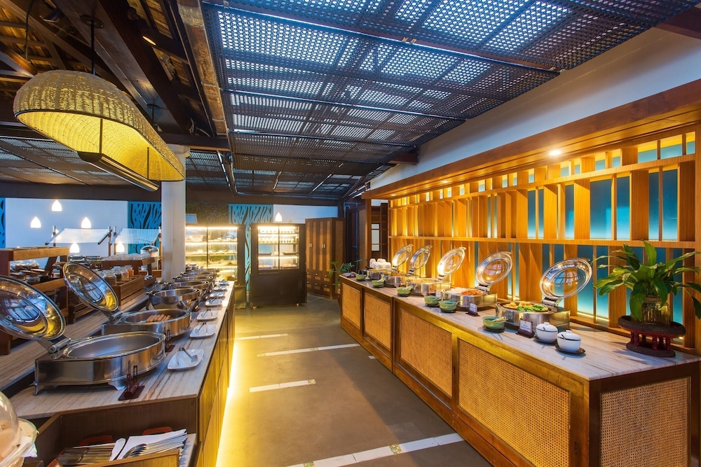 朝食ビュッフェ