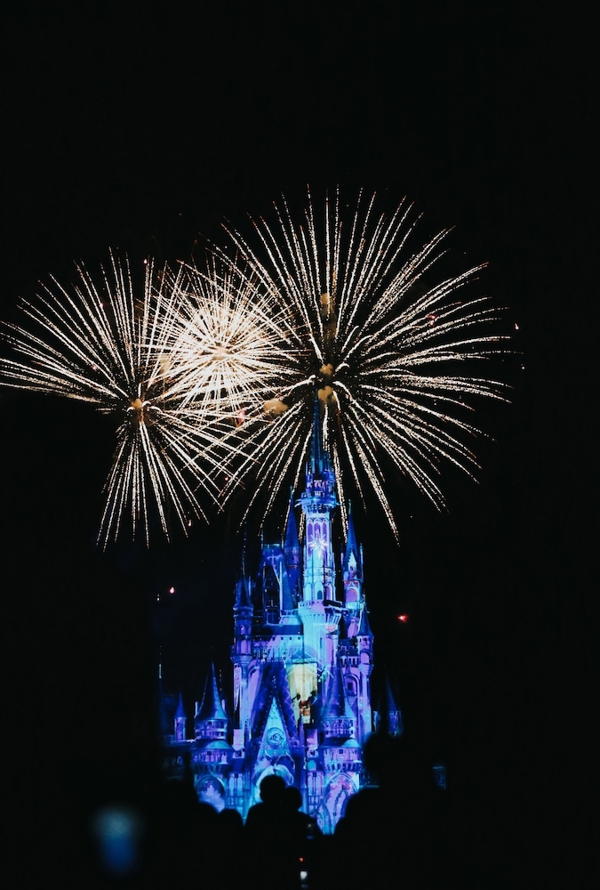 テーマパーク シャトル