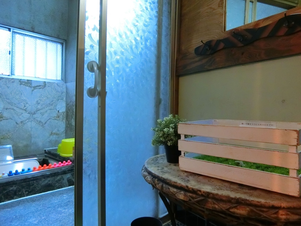 バスルームのシャワー