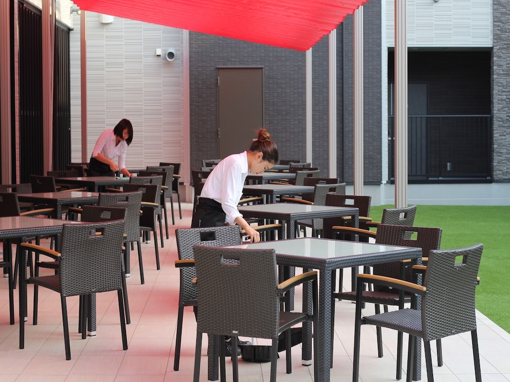 屋外ダイニングエリア