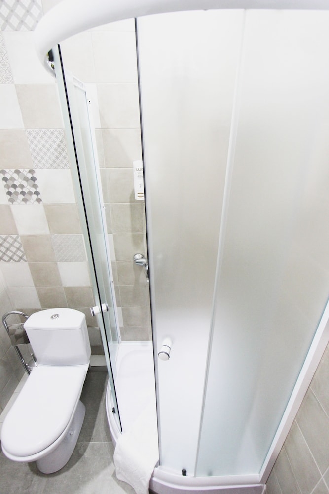 バスルームのシャワー