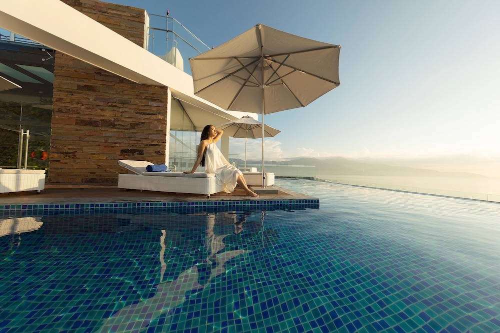 インフィニティ プール