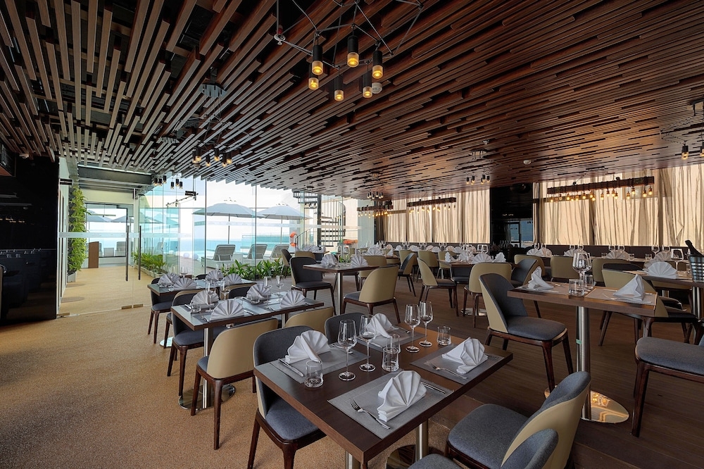 家族向けレストラン