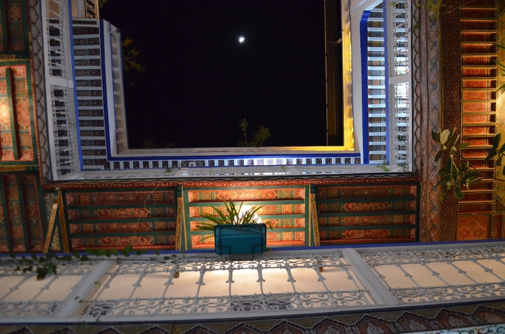 内部エントランス