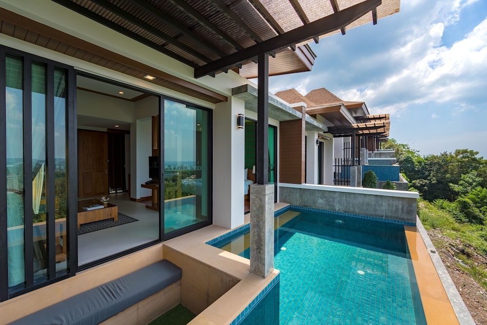 プライベートプール